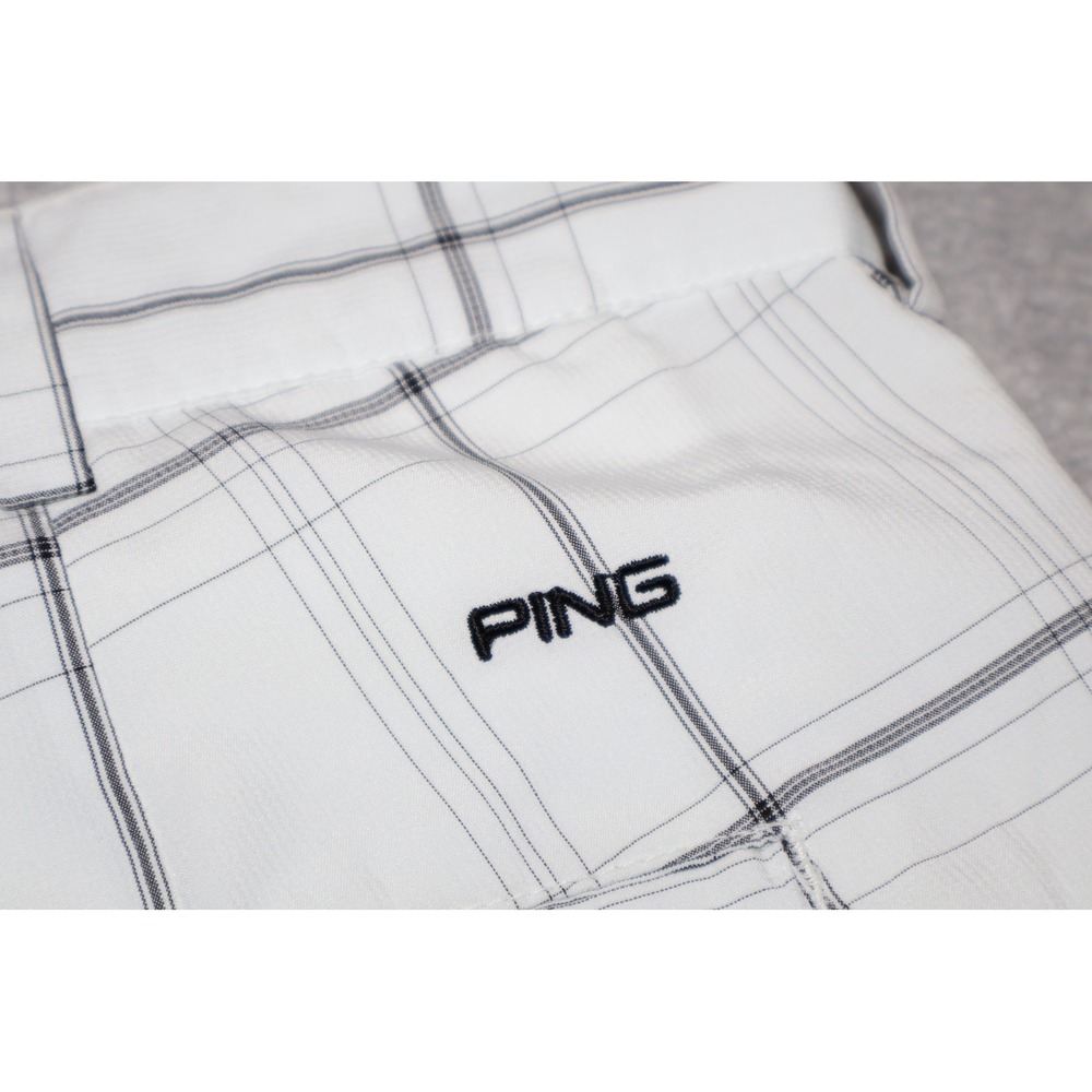 Ping Golf Shorts Mens 32 White Plaid Performance Flat Front Embroidered Logo **